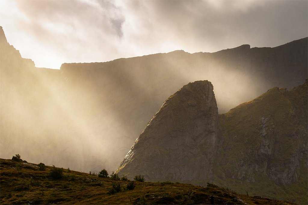 Lofoten-210831-003.jpg